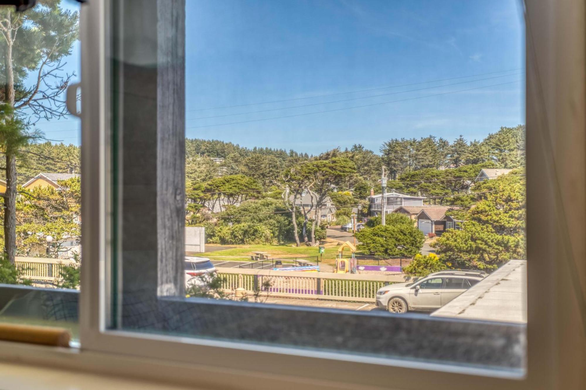 Seascape Suite Lincoln City Extérieur photo
